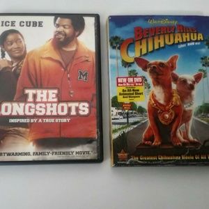 2 DVDs